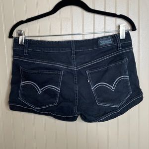 Levi’s shorty shorts size 11 stretchy black trimmed in gray